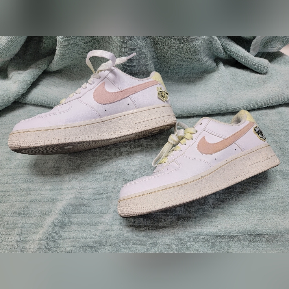 Nike Air Force 1 '07, Next nature floral, size 6